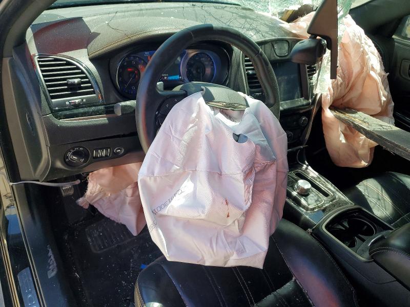 2016 Chrysler 300 VIN 2C3CCABT9GH295109 COPART salvage auction — FRONT END, Ky - Bill Of Sale/Part Only/No Titl, sold $1,200 on 2026-07-29 (photo 8)