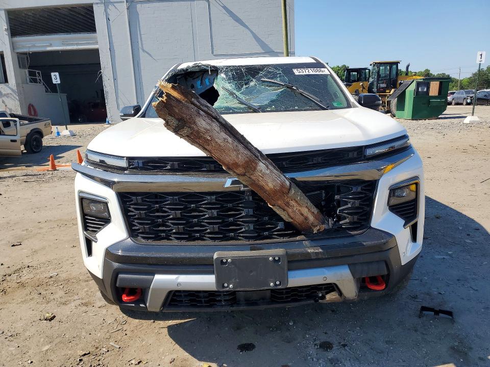 2024 Chevrolet Traverse VIN 1GNEVJKSXRJ224645 COPART salvage auction — FRONT END, Salvage Title, sold $8,700 on 2026-07-29 (photo 5)