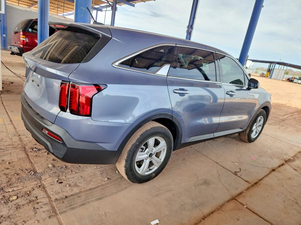 2023 Kia Sorento VIN 5XYRG4LC0PG189916 COPART salvage auction — FRONT END, Az - Cert Of Title - Salvage, sold $7,200 on 2026-07-09 (photo 3)