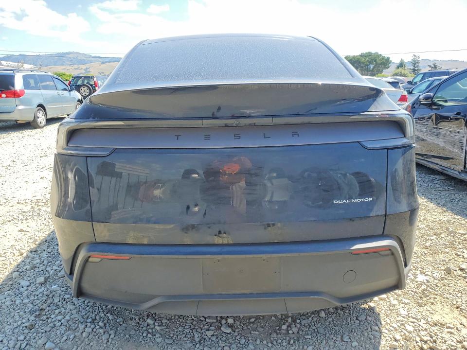 2026 Tesla Model y VIN 7SAYGDEE0TF370903 COPART salvage auction — SIDE, CA - SALVAGE CERTIFICATE, sold $19,000 on 2026-07-14 (photo 6)