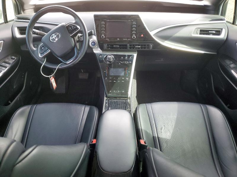 2019 Toyota Mirai VIN JTDBVRBD9KA006312 COPART salvage auction — MINOR DENT/SCRATCHES, OH - CERTIFICATE OF TITLE, sold $2,100 on 2026-07-31 (photo 8)