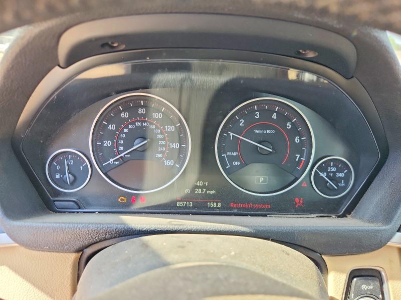 2018 BMW 3er VIN WBA8B9G5XJNU96591 COPART salvage auction — SIDE, AL - CERT OF TITLE-SALVAGE TITLE, sold $4,450 on 2026-07-29 (photo 9)