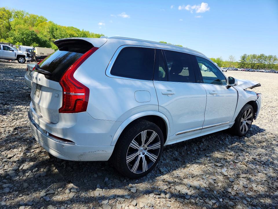 2024 Volvo VIN YV4H60CE1R1239358 COPART salvage auction — FRONT END, Nj - Cert Of Title-Salvage, sold $18,800 on 2026-07-20 (photo 3)