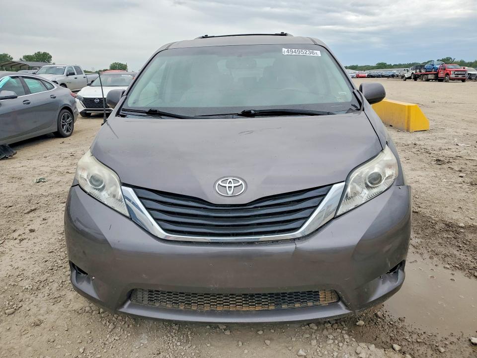 2011 Toyota Sienna VIN 5TDKK3DC1BS003045 COPART salvage auction — FRONT END, MO - SALVAGE CERTIFICATE OF TITLE, sold $1,550 on 2026-07-02 (photo 5)