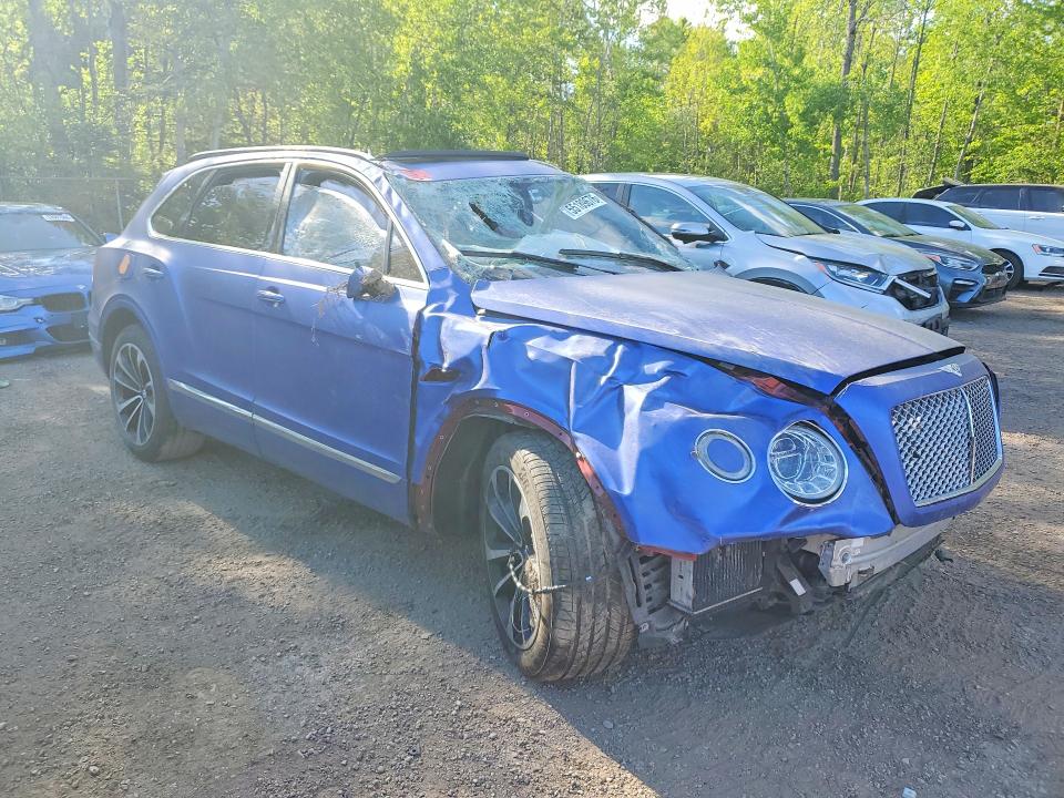 2017 Bentley Bentayga VIN SJAAC2ZV6HC015488 COPART salvage auction — FRONT END, On - Permit Salvage, sold $2,350 on 2026-07-30 (photo 4)