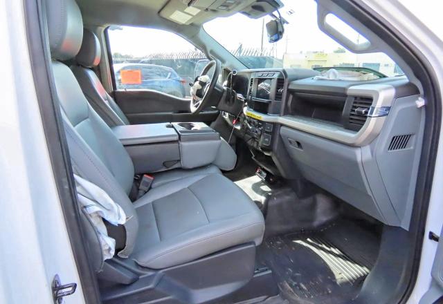 2024 Ford F-450 super duty VIN 1FDUF4HN1RDA14367 COPART salvage auction — ALL OVER, CA - DIS/DLR/EXP ONLY CLEAN TITLE (P), sold $24,200 on 2026-07-31 (photo 5)