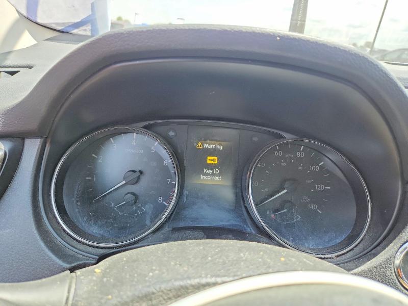 2018 Nissan Rogue VIN JN1BJ1CRXJW208006 COPART salvage auction — SIDE, Il - Salvage Certificate, sold $1,750 on 2026-07-02 (photo 9)