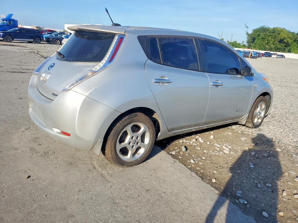 2012 Nissan Leaf VIN JN1AZ0CP2CT023904 COPART salvage auction — FRONT END, Fl - Cert Of Title Slvg Rebuildable, sold $325 on 2026-07-29 (photo 3)