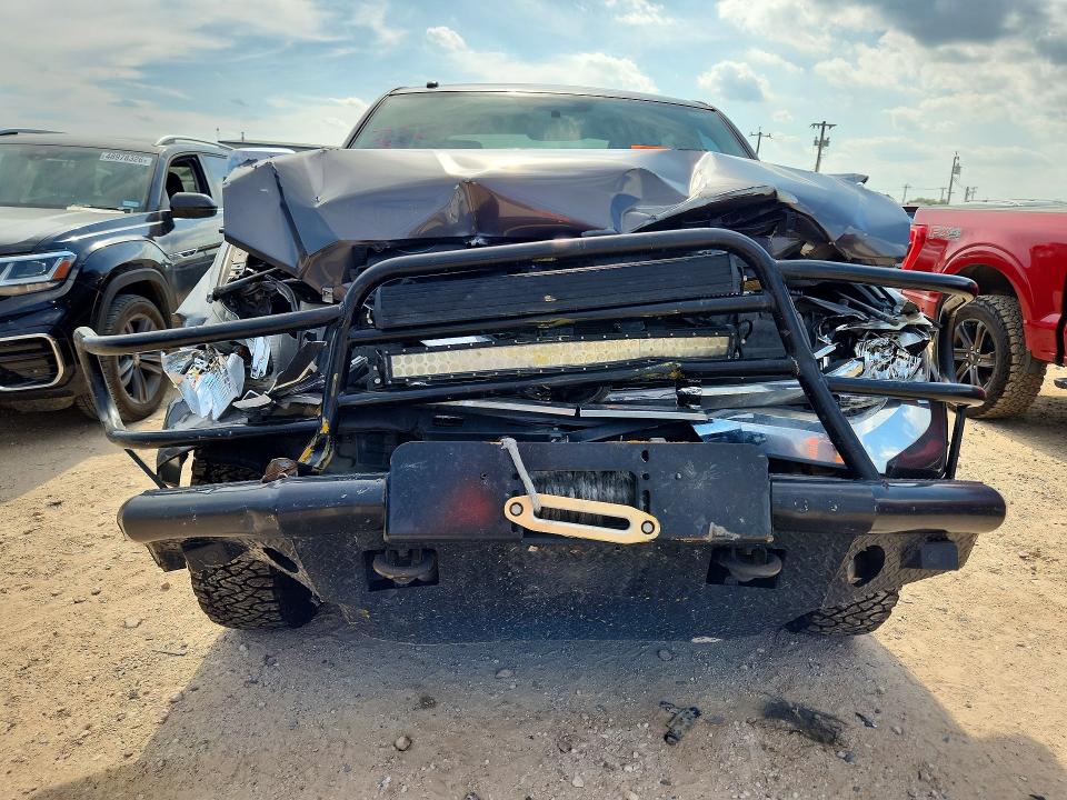 2017 Toyota Tundra VIN 5TFAW5F15HX642359 COPART salvage auction — FRONT END, Tx - Salvage Vehicle Title, sold $11,600 on 2026-07-30 (photo 5)
