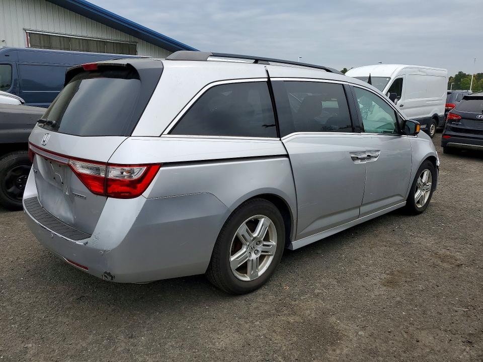 2012 Honda Odyssey VIN 5FNRL5H98CB083567 COPART salvage auction — FRONT END, Ma - Certificate Of Title (P), sold $1,650 on 2026-07-21 (photo 3)