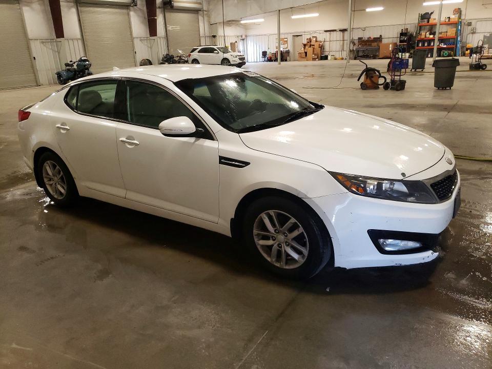 2013 Kia Optima VIN 5XXGM4A7XDG227447 COPART salvage auction — UNDERCARRIAGE, Mn - Cert Of Title-Prior Salvage, sold $825 on 2026-07-20 (photo 4)