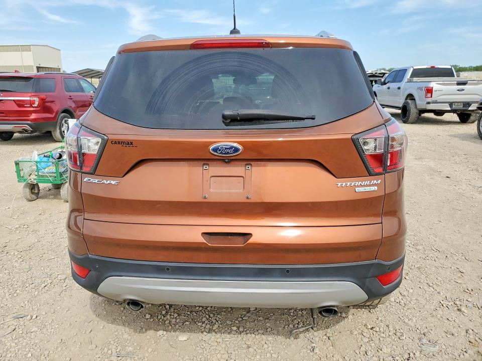 2017 Ford Escape VIN 1FMCU0JD2HUA77441 COPART salvage auction — HAIL, Ks - Cert Of Title-Salvage, sold $575 on 2026-07-02 (photo 6)
