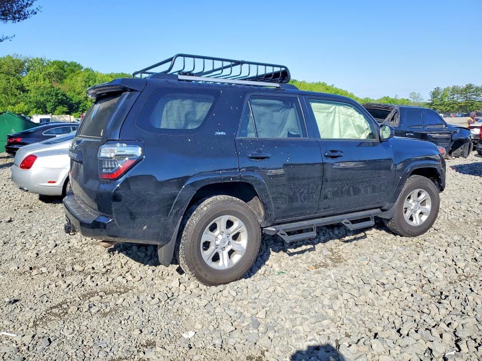 2024 Toyota 4runner VIN JTEMU5JRXR6300389 COPART salvage auction — SIDE, Nj - Cert Of Title-Salvage, sold $9,000 on 2026-07-20 (photo 3)