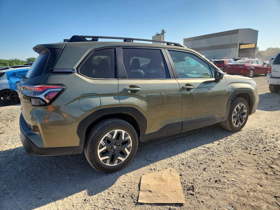 2026 Subaru Forester VIN 4S4SLDB66T3088060 COPART salvage auction — HAIL, Ks - Cert Of Title-Salvage, sold $19,600 on 2026-07-28 (photo 3)