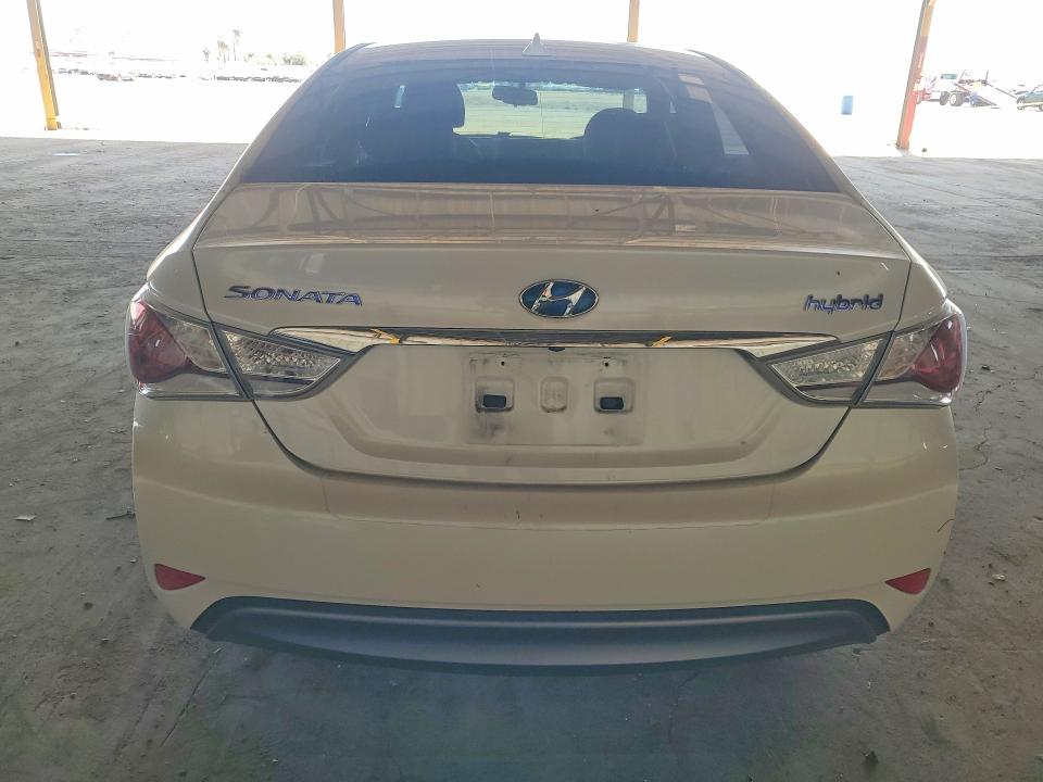 2015 Hyundai VIN KMHEC4A49FA139418 COPART salvage auction — FRONT END, AZ - CERT OF TITLE - SALVAGE, sold $1,750 on 2026-07-20 (photo 6)
