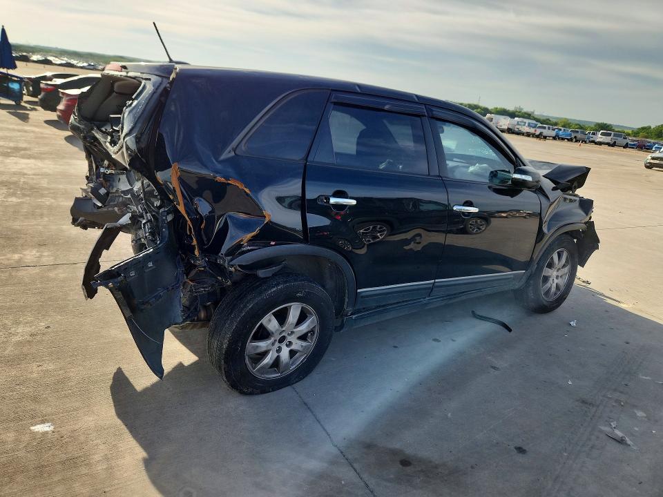 2013 Kia VIN 5XYKT4A13DG393619 COPART salvage auction — REAR END, Id - Salvage Certificate Of Title, sold $475 on 2026-07-16 (photo 3)