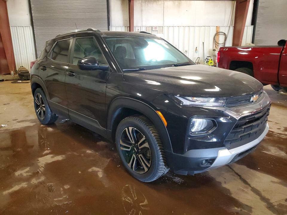 2023 Chevrolet Trailblazer VIN KL79MRSL6PB194617 COPART salvage auction — SIDE, Salvage Title, sold $275 on 2026-07-31 (photo 4)