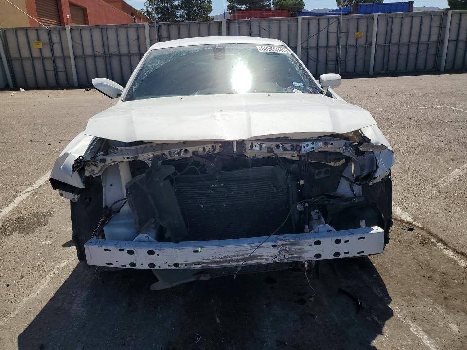 2018 Chrysler VIN 2C3CCABG8JH191561 COPART salvage auction — FRONT END, Tx - Salvage Vehicle Title, sold $1,500 on 2026-07-17 (photo 5)