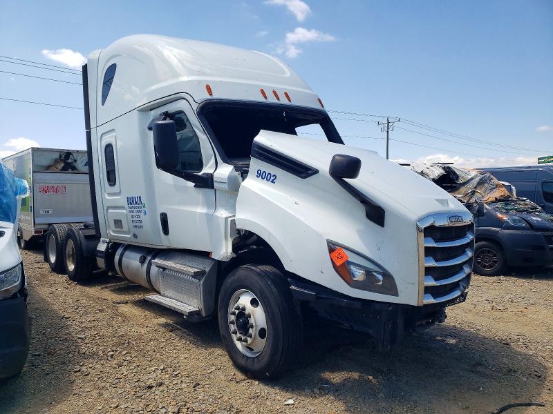 2019 Freightliner Cascadia 126 VIN 3AKJHHDR6KSKW7999 — COPART salvage auction photo
