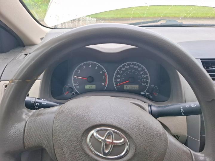 2010 Toyota Corolla VIN 2T1BU4EE2AC252848 COPART salvage auction — MINOR DENT/SCRATCHES, On - Permit No Brand - Unfit (P), sold $1,700 on 2026-07-03 (photo 8)