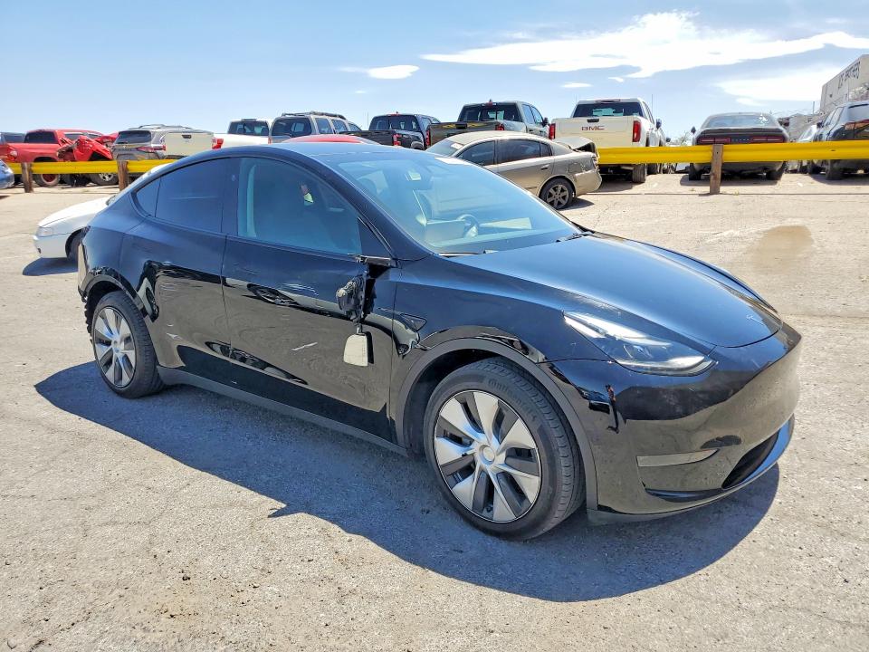 2023 Tesla Model y VIN 7SAYGDEE2PF813543 COPART salvage auction — REAR END, Nv - Salvage Title, sold $9,800 on 2026-07-06 (photo 4)