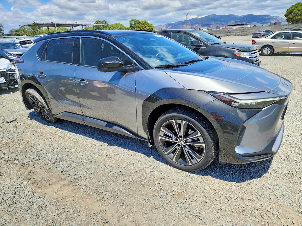 2023 Toyota VIN JTMAAAAA3PA016020 COPART salvage auction — SIDE, CA - SALVAGE CERTIFICATE, sold $11,800 on 2026-07-24 (photo 4)