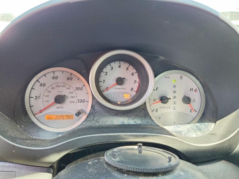 2004 Toyota Rav 4 VIN JTEGD20V040006182 COPART salvage auction — MINOR DENT/SCRATCHES, Ca - Dis/Dlr/Exp Only Clean Title, sold $975 on 2026-07-15 (photo 9)