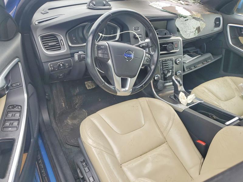 2015 Volvo S60 VIN YV126MFB5F1299831 COPART salvage auction — Burn Engine, Ks - Cert Of Title-Salvage, sold $450 on 2026-08-18 (photo 8)