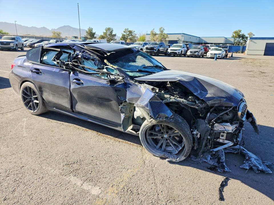 2020 BMW M340i VIN WBA5U7C04LA286669 COPART salvage auction — ALL OVER, TX - SALVAGE VEHICLE TITLE, sold $6,600 on 2026-08-07 (photo 4)