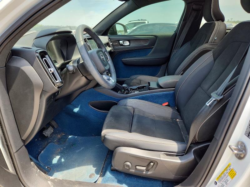 2023 Volvo VIN YV4ED3GM2P2048163 COPART salvage auction — REAR END, Tx - Salvage Vehicle Title, sold $10,300 on 2026-07-07 (photo 7)