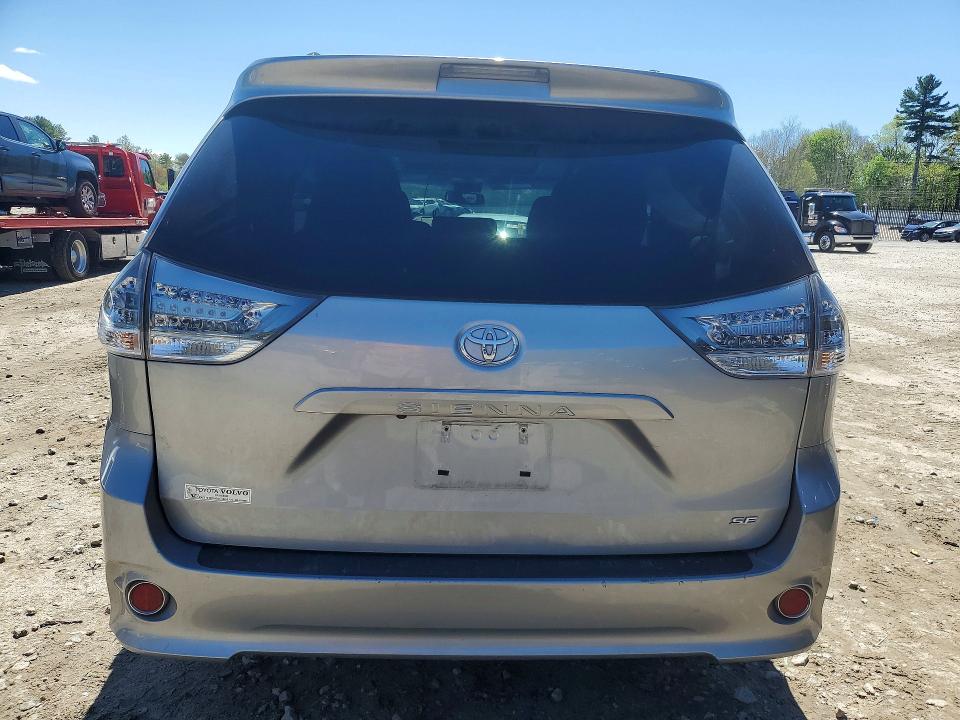 2015 Toyota Sienna VIN 5TDXK3DC2FS686899 COPART salvage auction — FRONT END, Ma - Cert Of Title-Reconstrctd Coll, sold $3,550 on 2026-07-09 (photo 6)