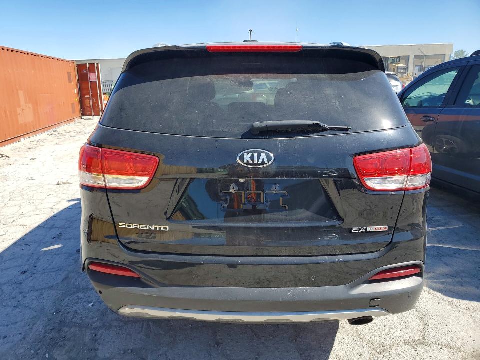 2016 Kia VIN 5XYPH4A11GG024303 COPART salvage auction — SIDE, In - Certificate Of Title (P), sold $2,550 on 2026-07-02 (photo 6)
