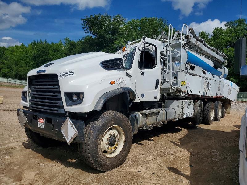2019 Freightliner 114sd VIN 1FVMG3DVXKHKK0971 COPART salvage auction — ALL OVER, NC - SALVAGE CERTIFICATE OF TITLE, sold $8,200 on 2026-08-06 (photo 2)