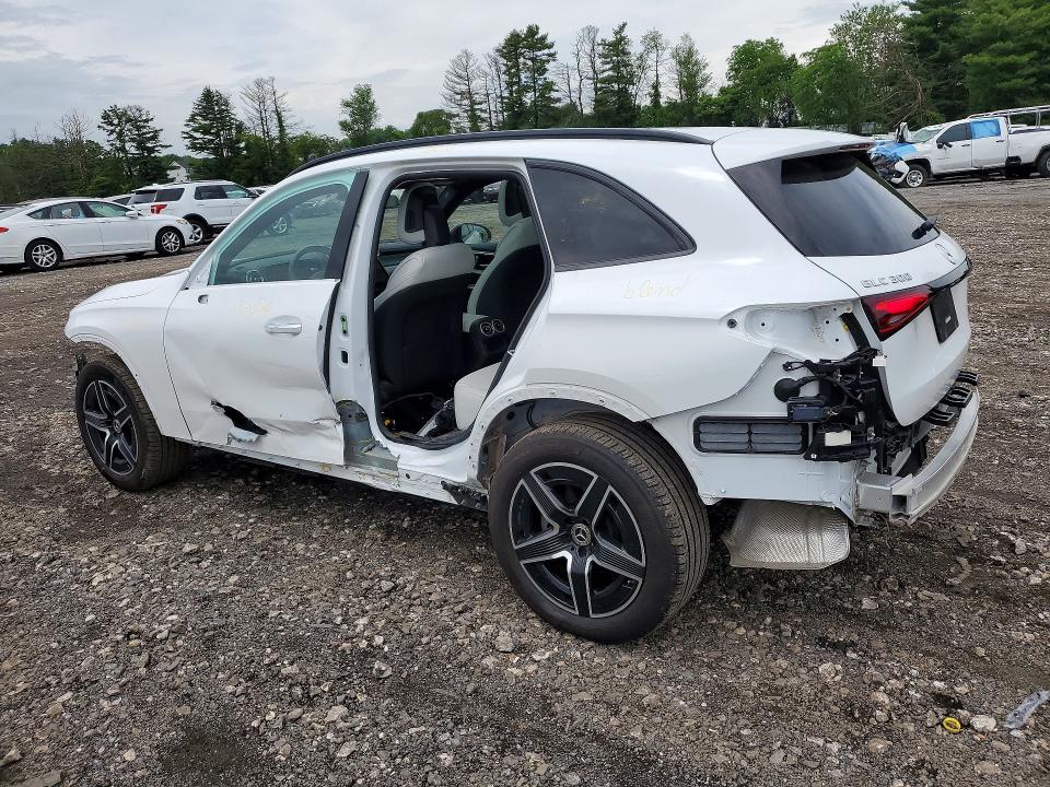 2025 Mercedes-benz Glc VIN W1NKM4HBXSF265964 COPART salvage auction — SIDE, Md - Cert Of Salvage > 75% Damage, sold $17,900 on 2026-07-27 (photo 2)
