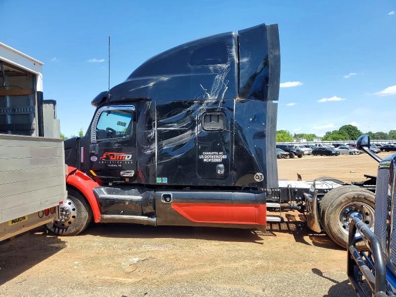 2020 Peterbilt 579 VIN 1XPBDP9X2LD640373 COPART salvage auction — ROLLOVER, NC - SALVAGE CERTIFICATE OF TITLE, sold $9,200 on 2026-07-23 (photo 9)