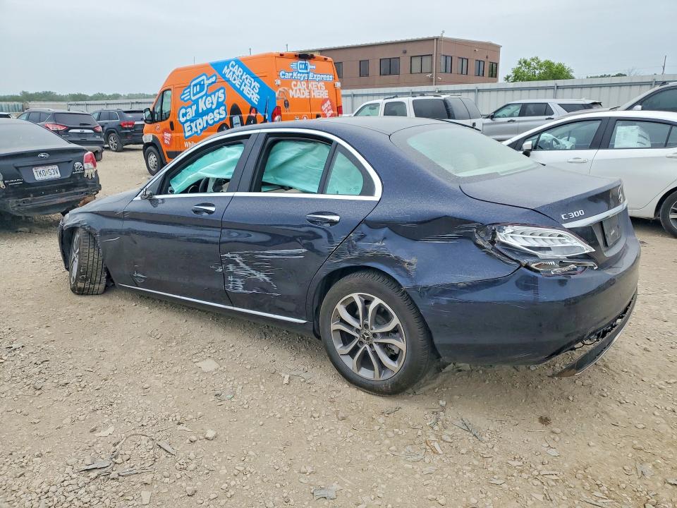 2017 Mercedes-benz C-klasse VIN 55SWF4KB8HU223915 COPART salvage auction — ROLLOVER, Ks - Cert Of Title-Salvage, sold $950 on 2026-07-02 (photo 2)