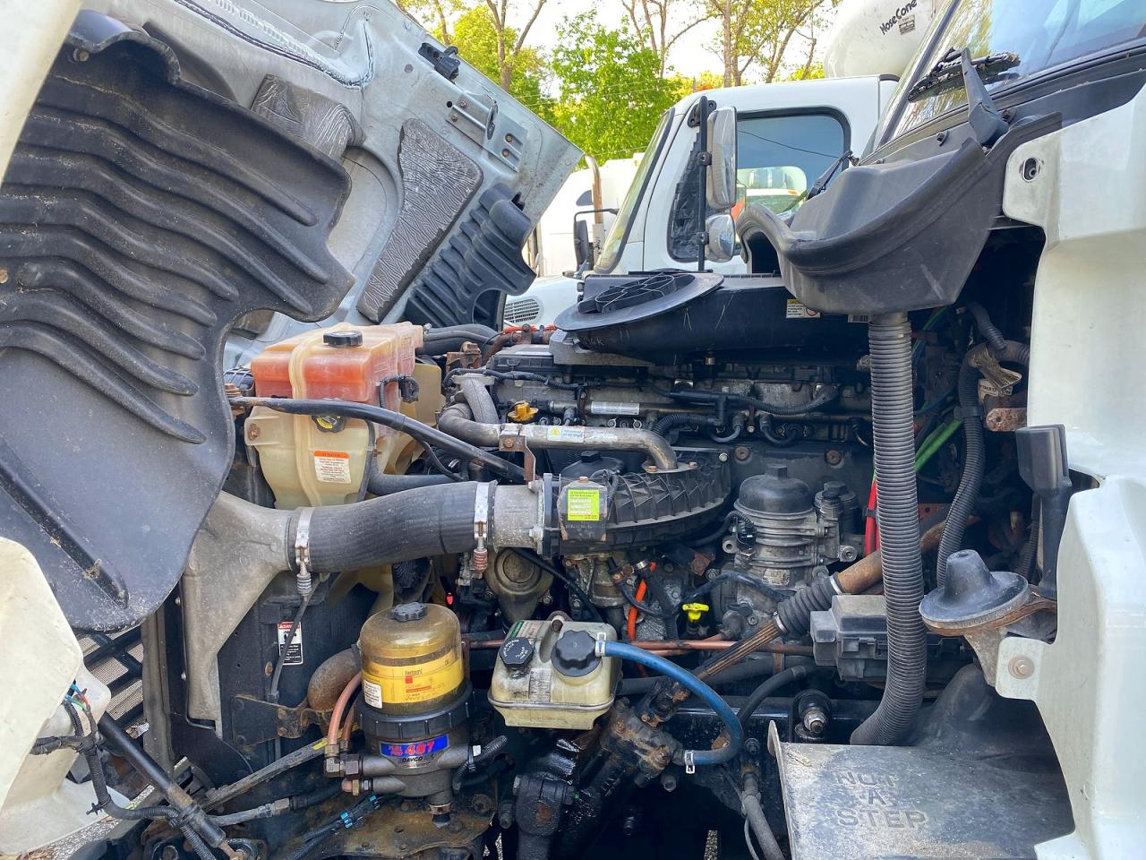 2018 Freigliner VIN 1FUJGLDR7JLKA8701 COPART salvage auction — Minor Dent/Scratches, NJ - CERTIFICATE OF TITLE (P), sold $3,150 on 2026-07-07 (photo 7)