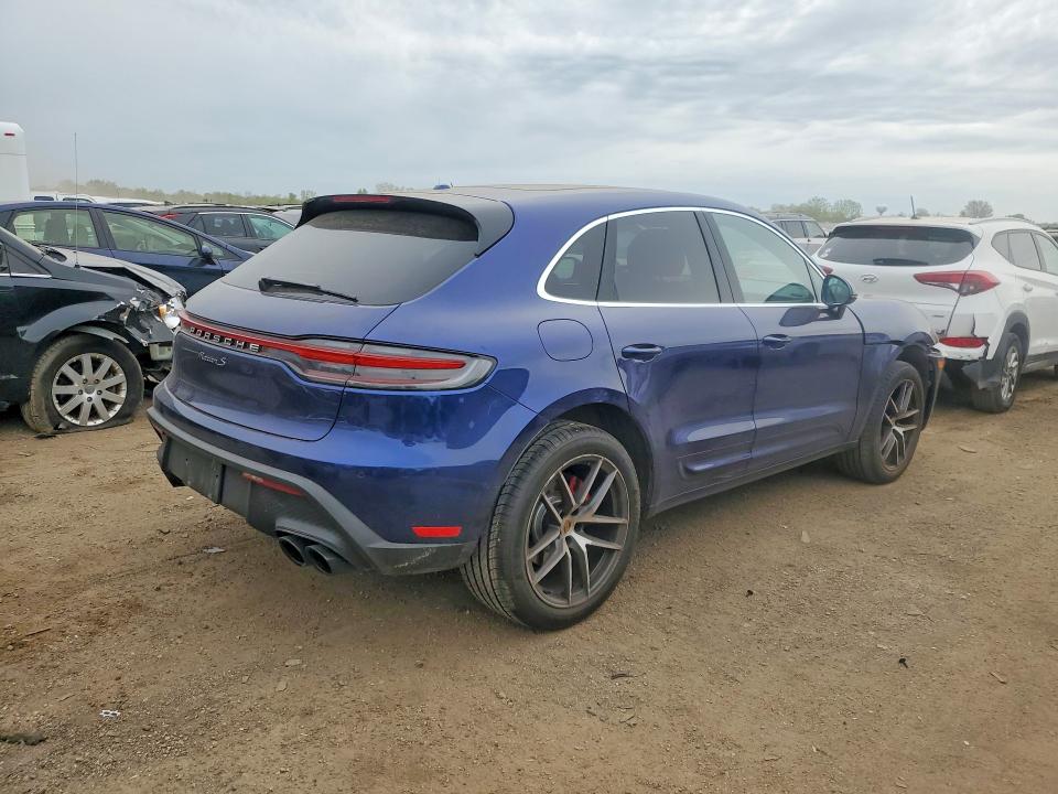 2023 Porsche Macan VIN WP1AG2A51PLB39860 COPART salvage auction — FRONT END, Il - Salvage Certificate, sold $22,500 on 2026-07-07 (photo 3)