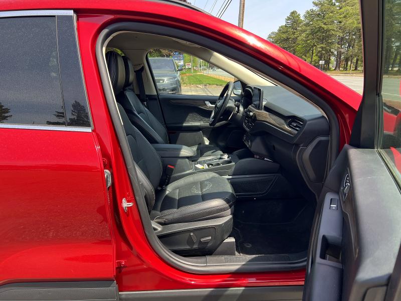 2020 Ford Escape VIN 1FMCU0DZXLUA46311 COPART salvage auction — Minor Dent/Scratches, GA - CERTIFICATE OF TITLE (P), sold $7,400 on 2026-06-19 (photo 5)