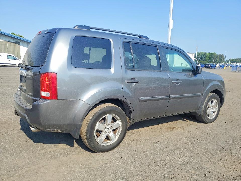 2011 Honda Pilot VIN 5FNYF4H68BB096689 COPART salvage auction — MECHANICAL, Ma - Certificate Of Title (P), sold $2,350 on 2026-07-21 (photo 3)