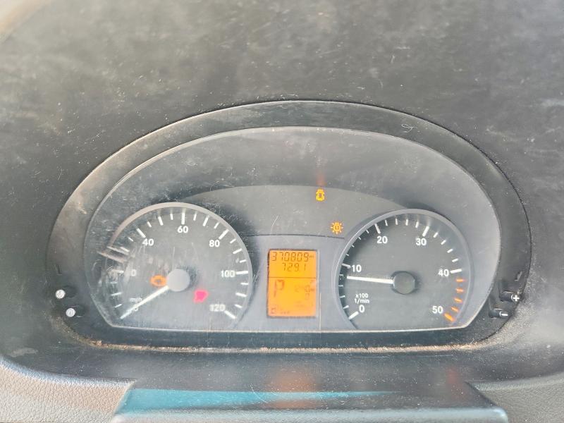 2016 Mercedes-benz Sprinter VIN WD3PE8DD8GP250271 COPART salvage auction — MINOR DENT/SCRATCHES, Fl - Certificate Of Title, sold $3,500 on 2026-08-02 (photo 9)