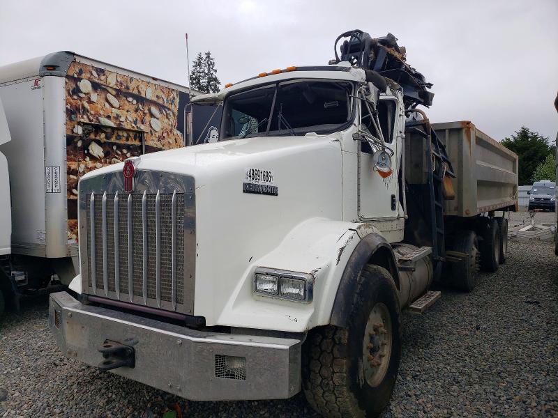 2009 Kenworth Constructi VIN 1NKDX4EX99R253433 COPART salvage auction — ROLLOVER, WA - BILL OF SALE, sold $15,200 on 2026-08-06 (photo 2)