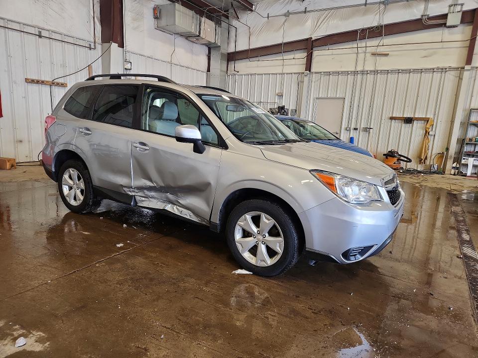2015 Subaru Forester VIN JF2SJADC3FH590867 COPART salvage auction — SIDE, Wi - Certificate Of Title, sold $4,500 on 2026-07-20 (photo 4)