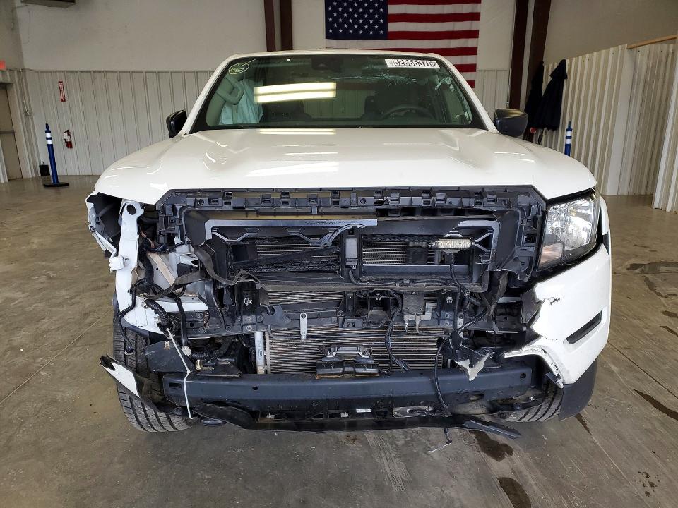 2024 Nissan Frontier VIN 1N6ED1CM1RN675061 COPART salvage auction — FRONT END, Va - Cert Of Title - Salvage, sold $3,100 on 2026-07-09 (photo 5)