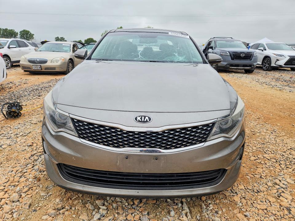 2016 Kia VIN 5XXGU4L36GG037868 COPART salvage auction — HAIL, Mo - Salvage Certificate Of Title, sold $1,200 on 2026-07-08 (photo 5)