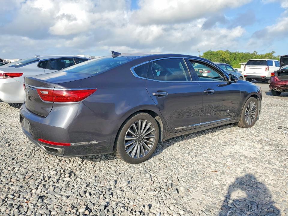 2018 Kia Cadenza VIN KNALB4J15J5120593 COPART salvage auction — MINOR DENT/SCRATCHES, Fl - Certificate Of Title, sold $1,050 on 2026-07-27 (photo 3)