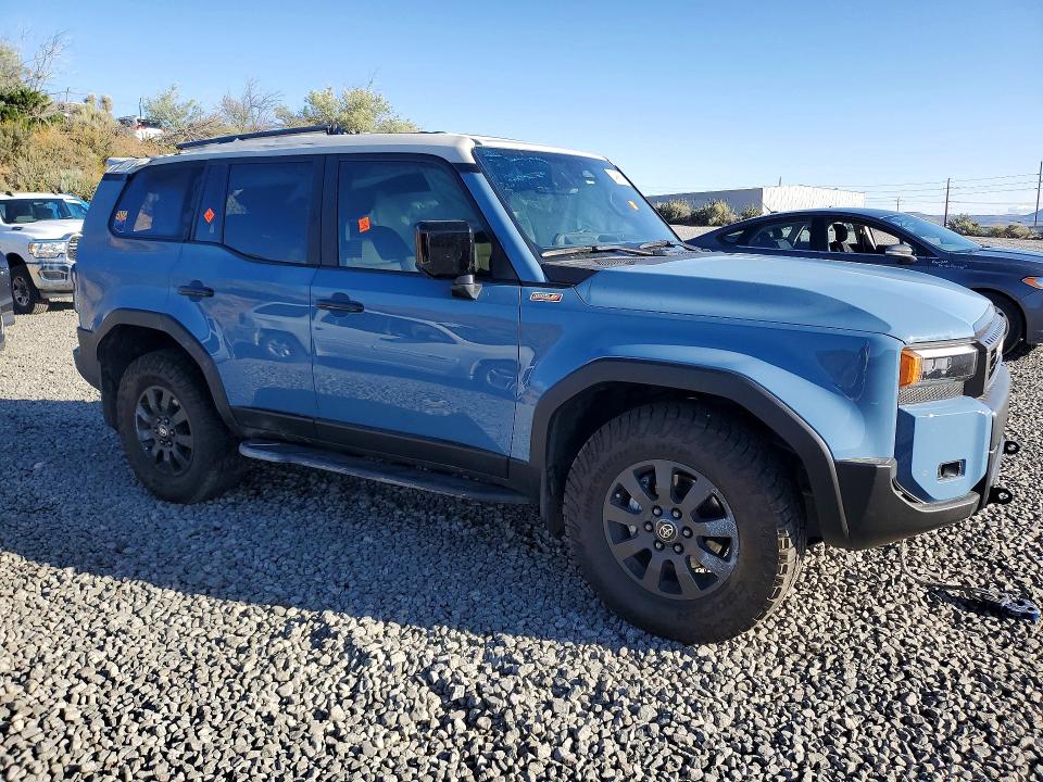 2025 Toyota Land cruiser VIN JTEABFAJ5SK026766 COPART salvage auction — ROLLOVER, NV - SALVAGE TITLE, sold $27,750 on 2026-07-30 (photo 4)