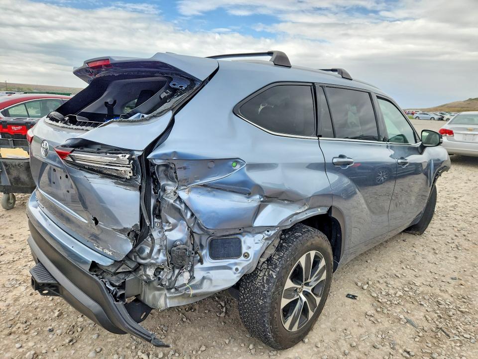 2022 Toyota VIN 5TDHZRBH9NS166716 COPART salvage auction — FRONT END, UT - SALVAGE CERTIFICATE, sold $9,300 on 2026-07-24 (photo 3)