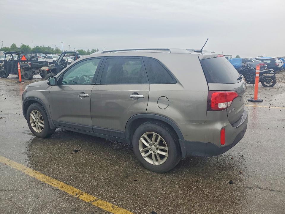 2015 Kia VIN 5XYKT4A7XFG557598 COPART salvage auction — MECHANICAL, Mo - Certificate Of Title, sold $650 on 2026-07-31 (photo 2)