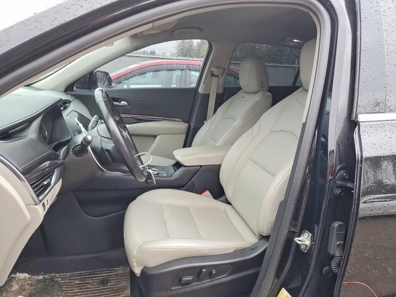 2019 Cadillac Xt4 VIN 1GYAZAR46KF178544 COPART salvage auction — SIDE, On - Permit No Brand - Unfit, sold $7,400 on 2026-07-14 (photo 7)